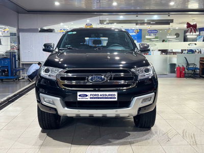 Ford Everest Titanium 4x2 2024 - 74000 km