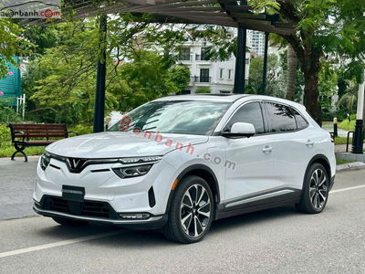 Xe VinFast VF8 Plus AWD 2023