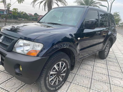 Mitsubishi Pajero 2004 X 3.0 - 150000 km