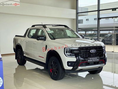Xe Ford Ranger Stormtrak 2.0L 4x4 AT 2025