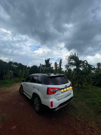 nhà cần đổi xe nên bán