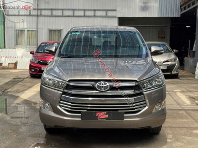 Xe Toyota Innova 2.0E 2016