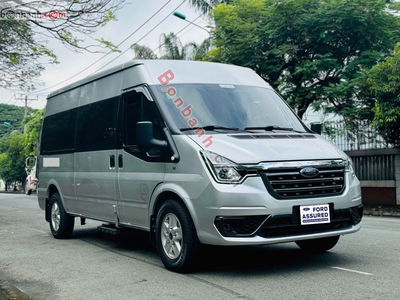 Xe Ford Transit Tiêu chuẩn 2023