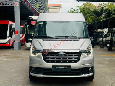 Xe Ford Transit Van 2023