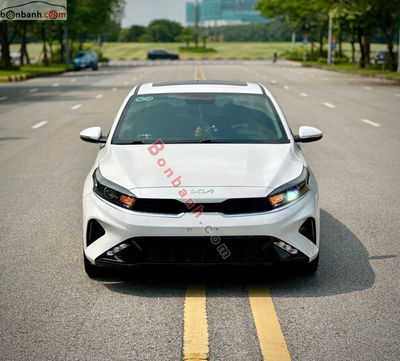 Xe Kia K3 Luxury 1.6 AT 2022