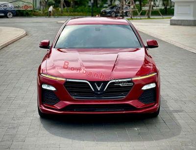 Xe VinFast Lux A 2.0 Base 2.0 AT 2021