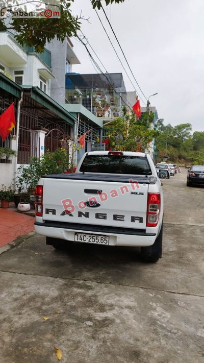 Xe Ford Ranger XLS 2.2L 4x2 AT 2018