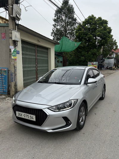 Hyundai Elantra GLS 2017 - 96000 km