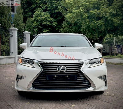 Xe Lexus ES 250 2016