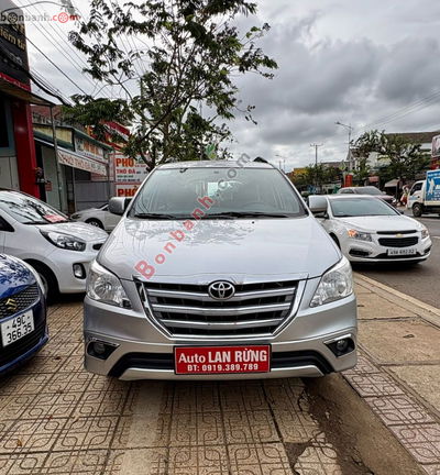 Xe Toyota Innova 2.0E 2014