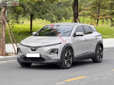 Xe VinFast VF6 Plus 2024