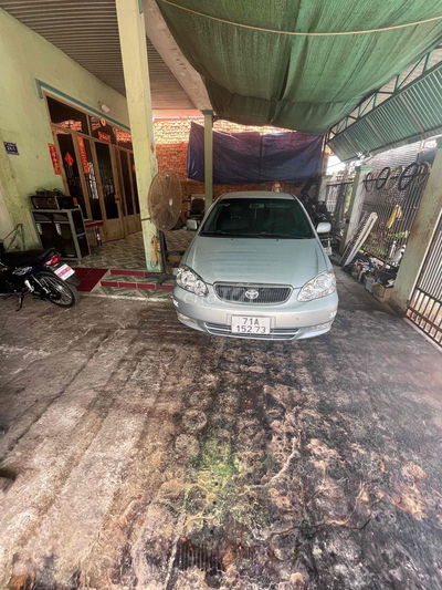 Toyota Corolla Altis 2001 1.8G xe ngay ký ủy q