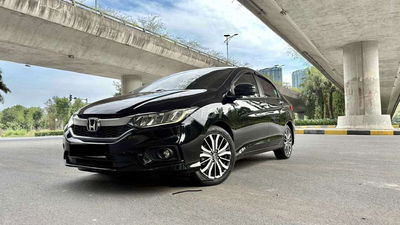 240 2017 1.5 TOP - 138686 km