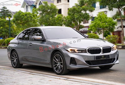 Xe BMW 3 Series 320i Sport Line 2024