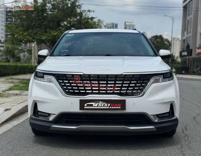 Xe Kia Carnival Premium 2.2D 2022
