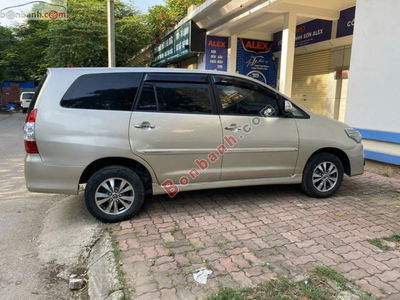 Xe Toyota Innova 2.0E 2017