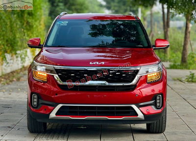 Xe Kia Seltos GT-Line 1.4 AT 2024