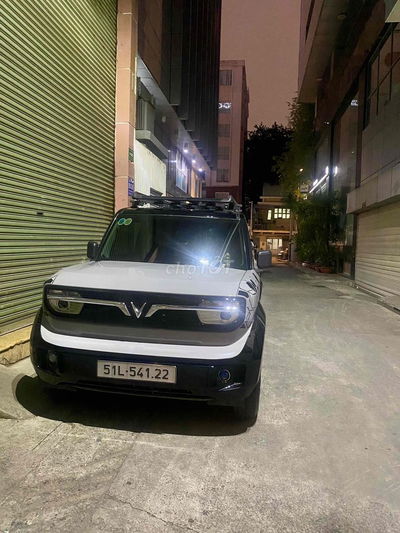 Bán VF3 mua tháng 10/2024 xám, mới