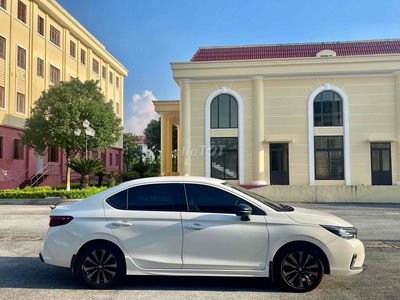 CHÍNH CHỦ CẦN BÁN XE HONDA CITY RS ĐĂNG KY T3/2025