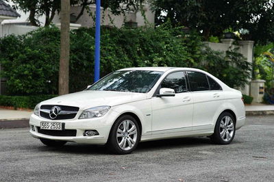 Em band Mercedes C200 sản xuất 2010 zin đẹp
