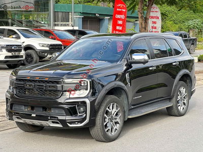 Xe Ford Everest Titanium Plus 2.0L 4x4 AT 2022