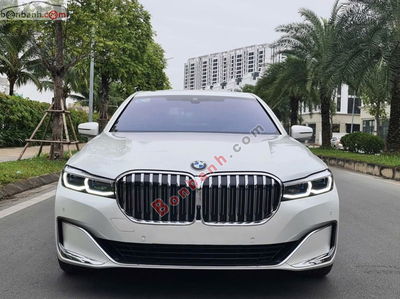 Xe BMW 7 Series 740Li 2018