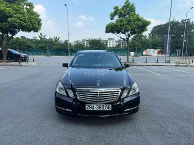 BÁN MER E300 SẢN XUẤT 2011 CHẤT LƯỢNG ***