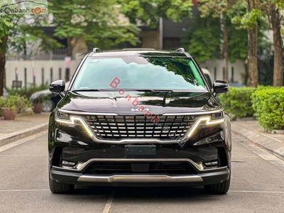 Xe Kia Carnival Signature 2.2D 2023
