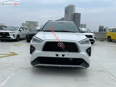 Xe Toyota Yaris Cross 1.5 D-CVT 2025