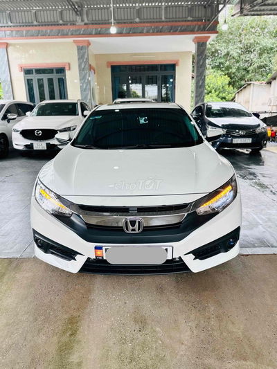 Civic 1.5 Turbo 2017 Vô Nhiều Đồ Chơi