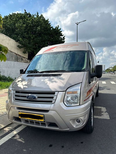 Ford Transit 2018 16 Chỗ 2.4 Diesel - 1 km