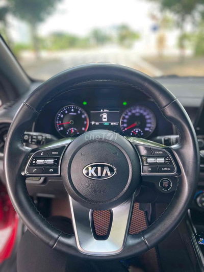 Kia Cerato 2018 2.0 AT - 86000 km