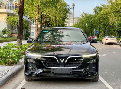 Xe VinFast Lux A 2.0 Premium 2.0 AT 2021