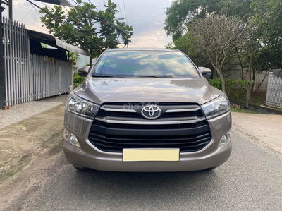 Toyota Innova 2019 2.0E - 158000 km