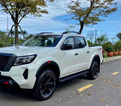 Nissan Navara 2022 PRO4X 2 cầu - 31000 km