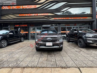 Xe Ford Everest Titanium 2.0L 4x2 AT 2024