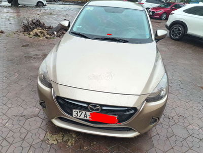 Mazda 2 Sedan AT 2016 màu vàng
