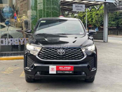 TOYOTA INNOVA CROSS 2.0V 2025 - MỚI TINH