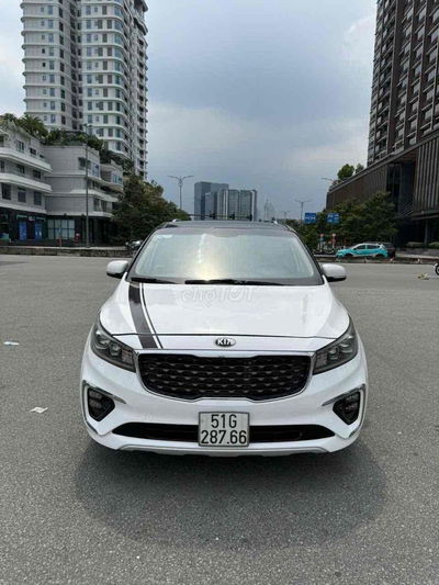 cần bán Kia Sedona 2017, bản full, máy dầu, xe đẹp