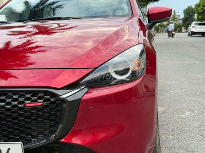 Mazda 2 sport luxury - 4000 km