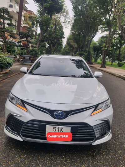 TOYOTA CAMRY HYBRID 2023 MỘT CHỦ, CHẠY 4,6 VẠN Km