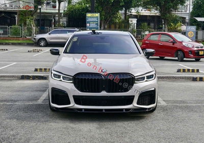 Xe BMW 7 Series 730Li 2017
