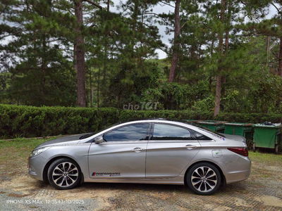 Hyundai Sonata 2010 2.0L AT - siêu chất odo 100