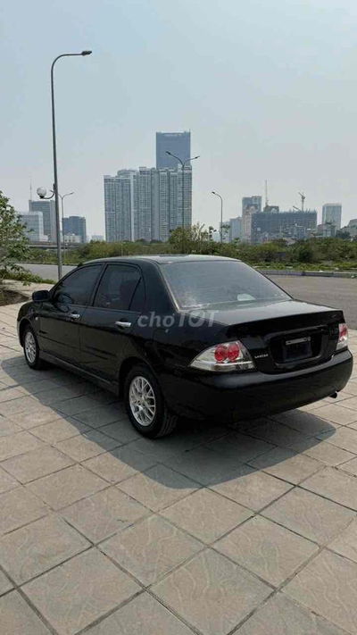 Mitsubishi Lancer 2004 Gala 1.6 CVT - 9800 km
