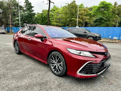 Camry 2.5 Q nhập -dkld 2023 , đỏ (kem) rất đẹp