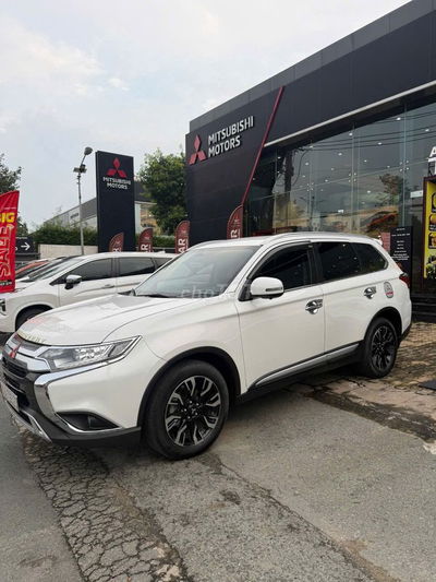 Mitsubishi Outlander 2020 2.0 CVT - 96300 km