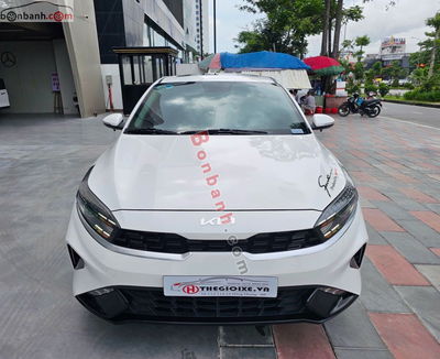 Xe Kia K3 Luxury 1.6 AT 2023