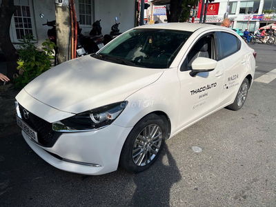 Mazda 2 2022 Luxury - 18000 km