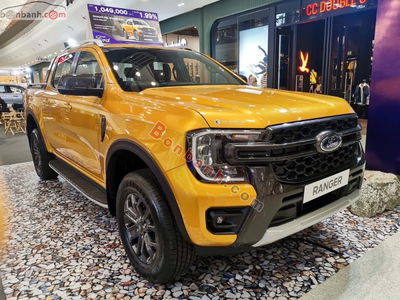 Xe Ford Ranger Wildtrak 2.0L 4x4 AT 2025
