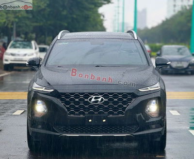 Xe Hyundai SantaFe Cao cấp 2.4L HTRAC 2021